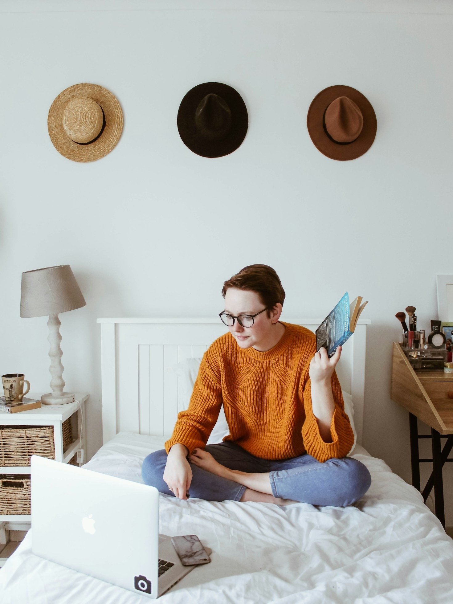 10 Everyday Moments That Teach Big Lessons